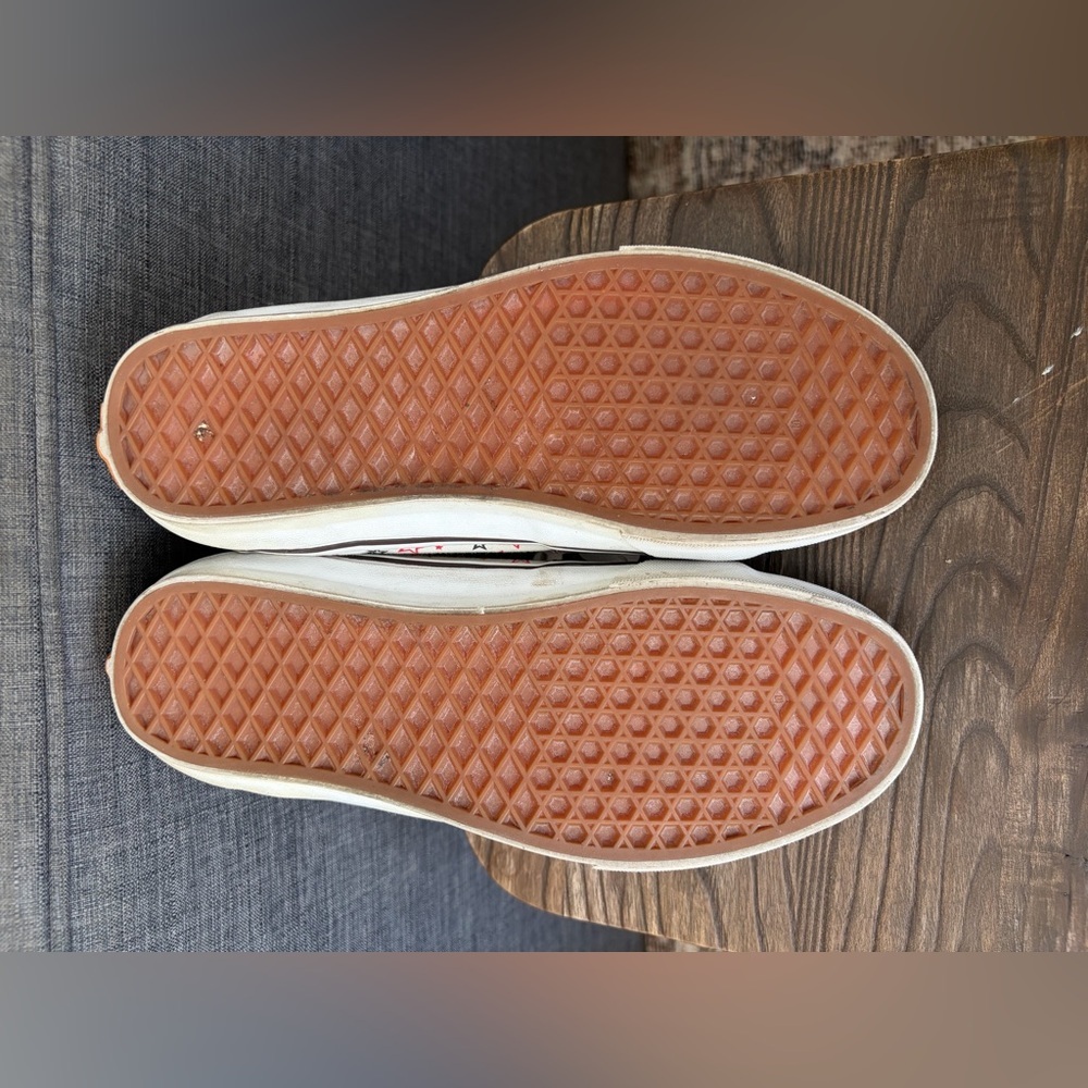 VAN’s hi-top sk8 size men’s 9/women’s 10.5 brown cream and stars - Picture 5 of 5